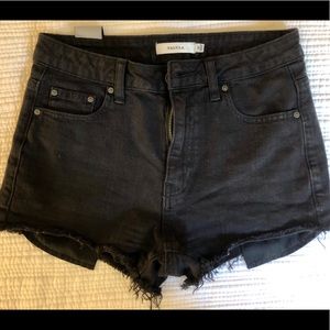 Aritzia Talula Black Jean Shorts